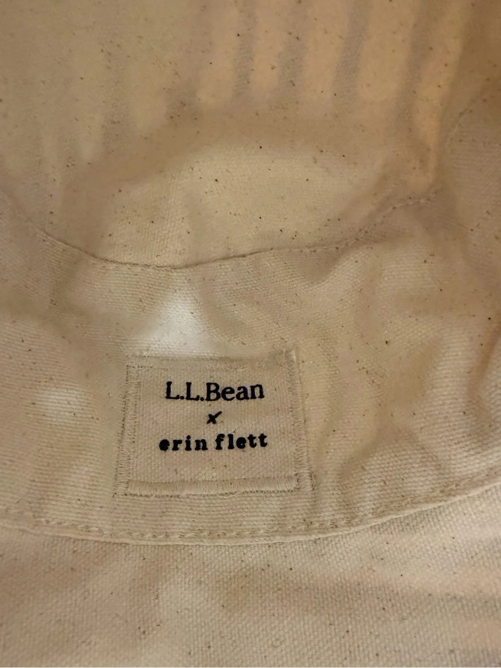 EUC! LL Bean x Erin Flett Navy Stripe Bucket Hat - Blue & White